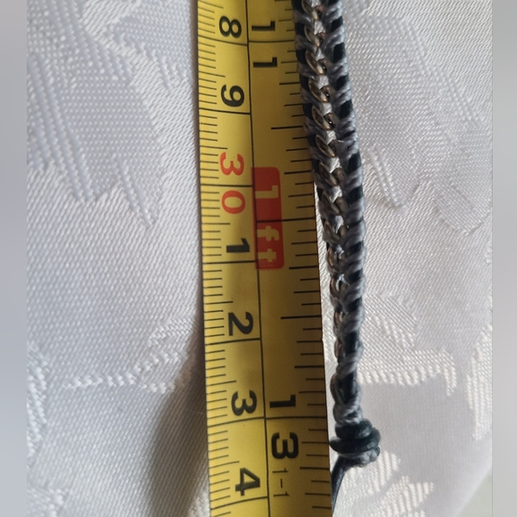 Wakami Noir handmade double wrap grey bracelet - Picture 3 of 4